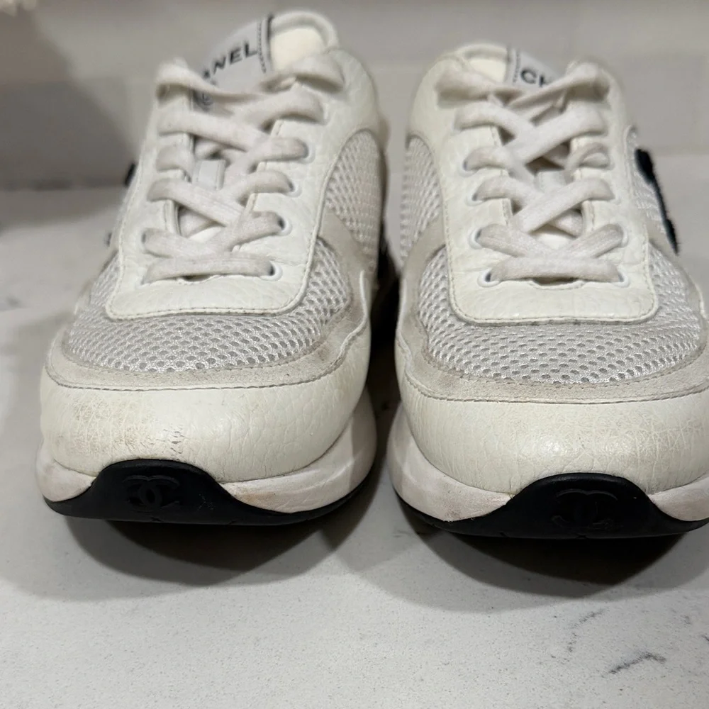 CHANEL Women's Cream and Black Sneakers Size 37.5